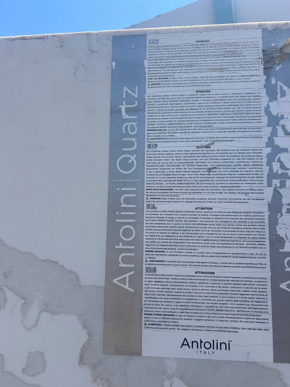 Antolini Calacatta Quartz Remnant in North Hollywood, Los Angeles — view 2