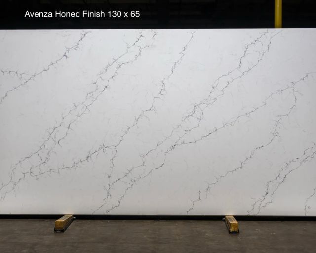 Calacatta Avenza Quartz Slab in Northridge, Los Angeles