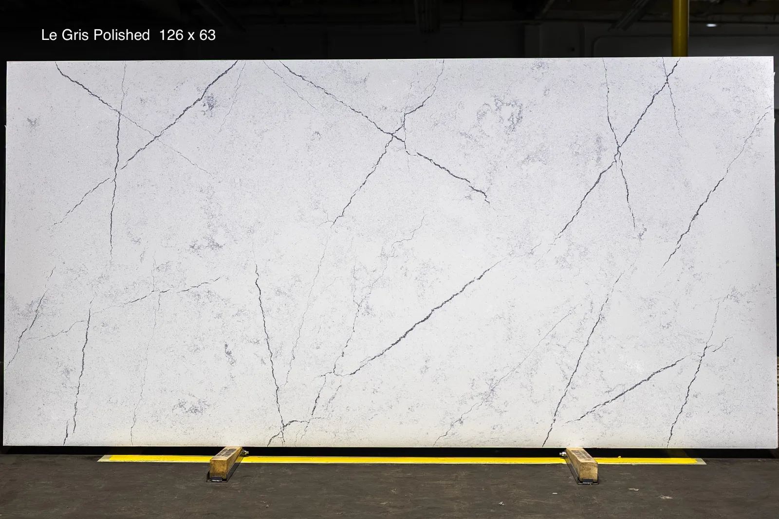 Calacatta Grey Vein Quartz Slab in Northridge, Los Angeles