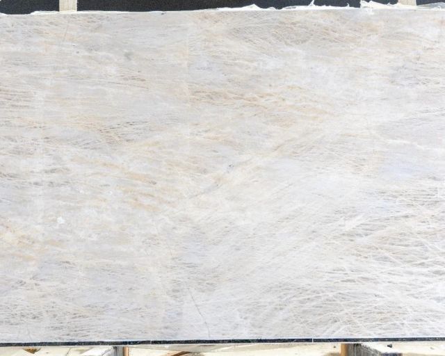 Cristallo Sr 55 Onyx Slab in North Hollywood, Los Angeles
