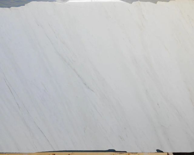 Calacatta Michelangelo Marble Slab in Sun Valley, Los Angeles
