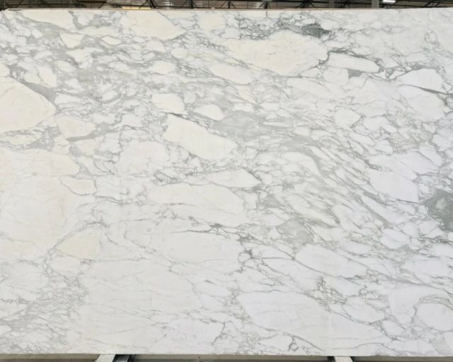 Calacatta Paonazzo Marble Slab in Sun Valley, Los Angeles