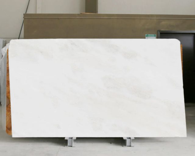 Namibian White 1st Choice Marble Slab in Sun Valley, Los Angeles