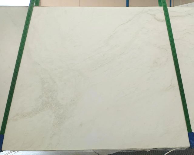 Namibian White Marble Slab in Sun Valley, Los Angeles