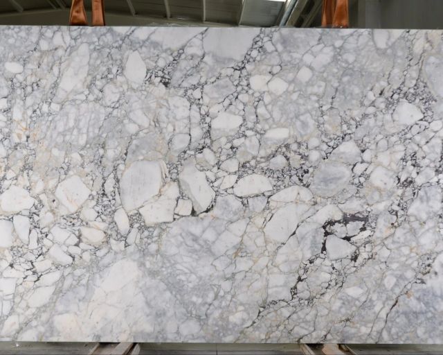 Calacatta Monet Viola Marble Slab in Sun Valley, Los Angeles