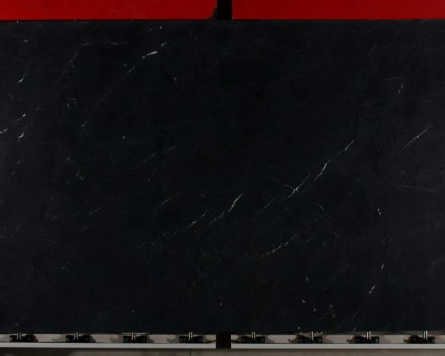 Saratoga Quartzite Slab in Sun Valley, Los Angeles