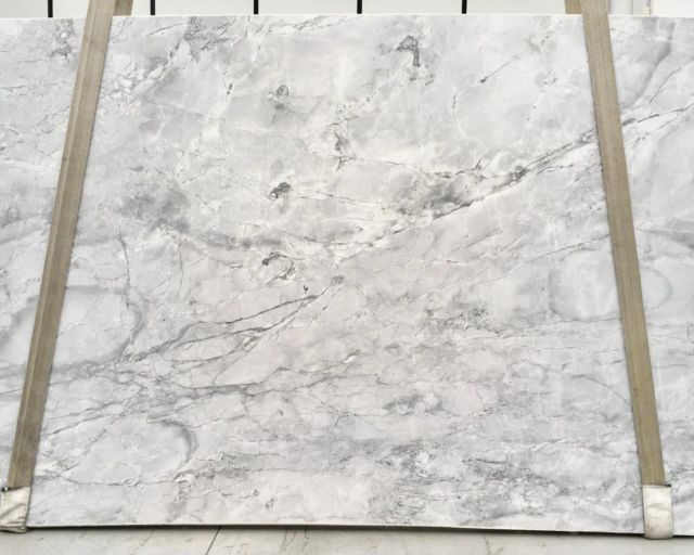 Super White Dolomite Slab in Sun Valley, Los Angeles
