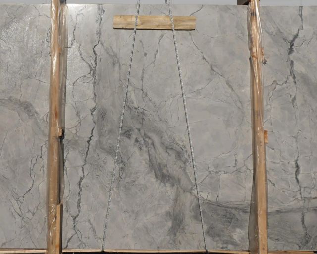 Super White Quartzite Slab in Sun Valley, Los Angeles