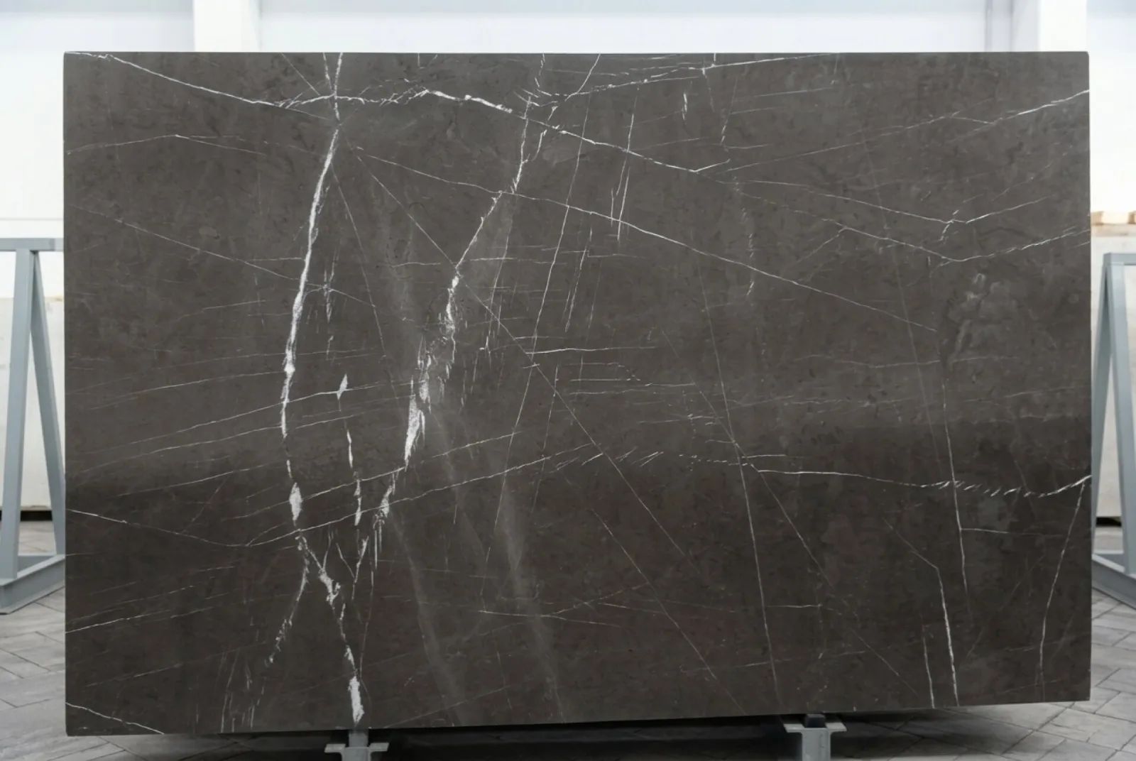 Antracite Marble Slab in Sun Valley, Los Angeles