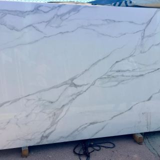 Nano Glass Calacatta Porcelain