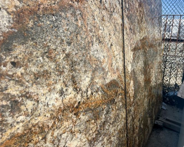 Carnaval Granite Slab in North Hollywood, Los Angeles