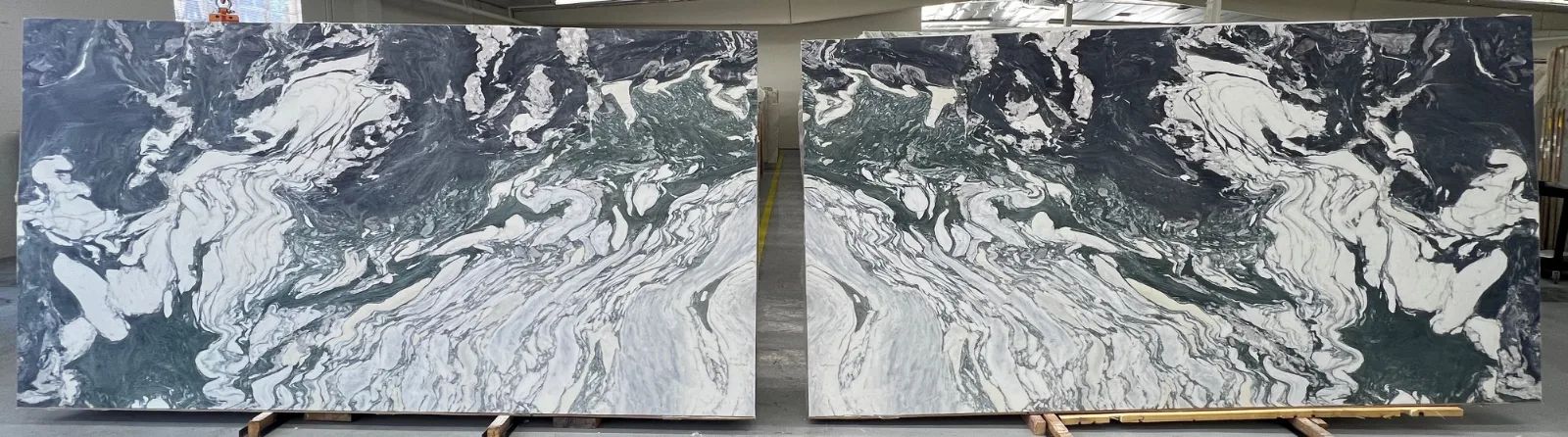 Calacatta Viola Marble Slab Photo 2