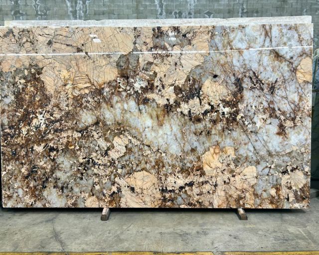 Patagonia Quartzite Slab in North Hollywood, Los Angeles
