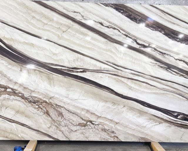 Calacatta Ghiandia Quartz Slab in Sylmar, Los Angeles