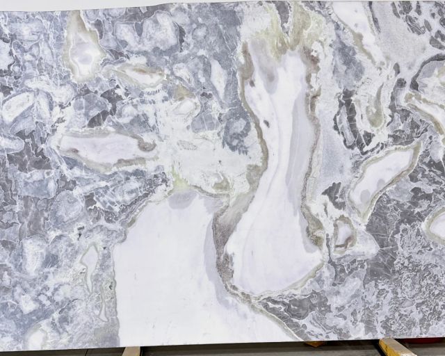 Dover White 40% Off Marble Slab in Sylmar, Los Angeles