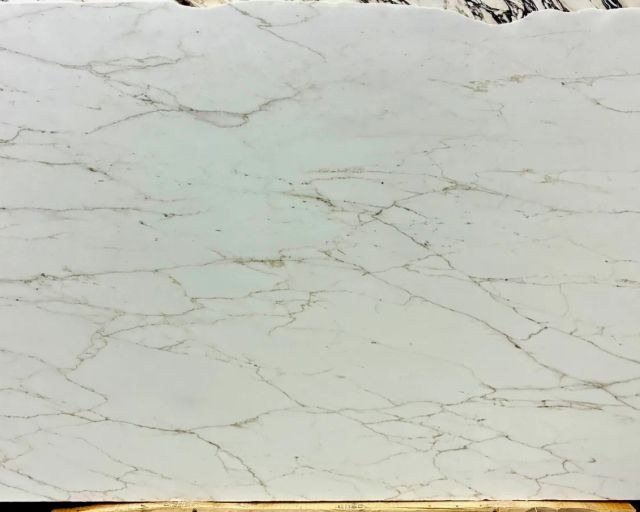 Calacatta Golden Lincoln Marble Slab in Van Nuys, Los Angeles