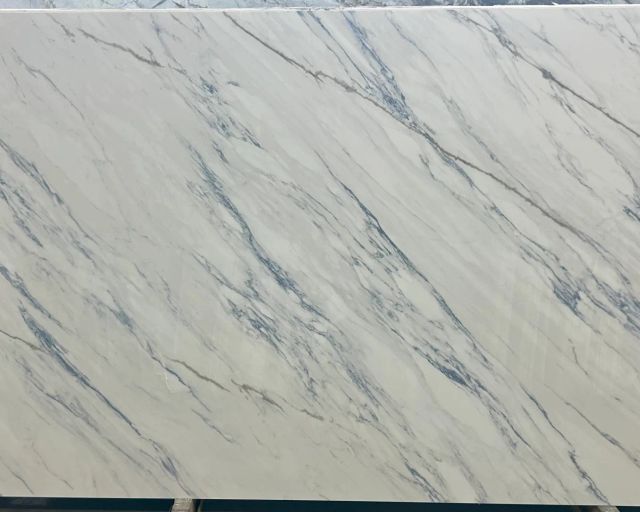 Dekton Trance Quartz Remnant in North Hollywood, Los Angeles